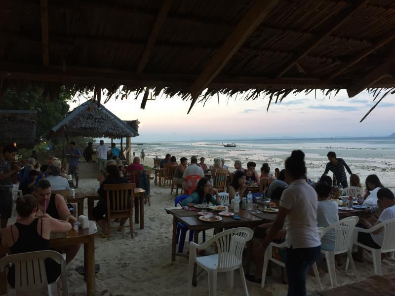 Hotel Koh Ngai Camping Exterior foto