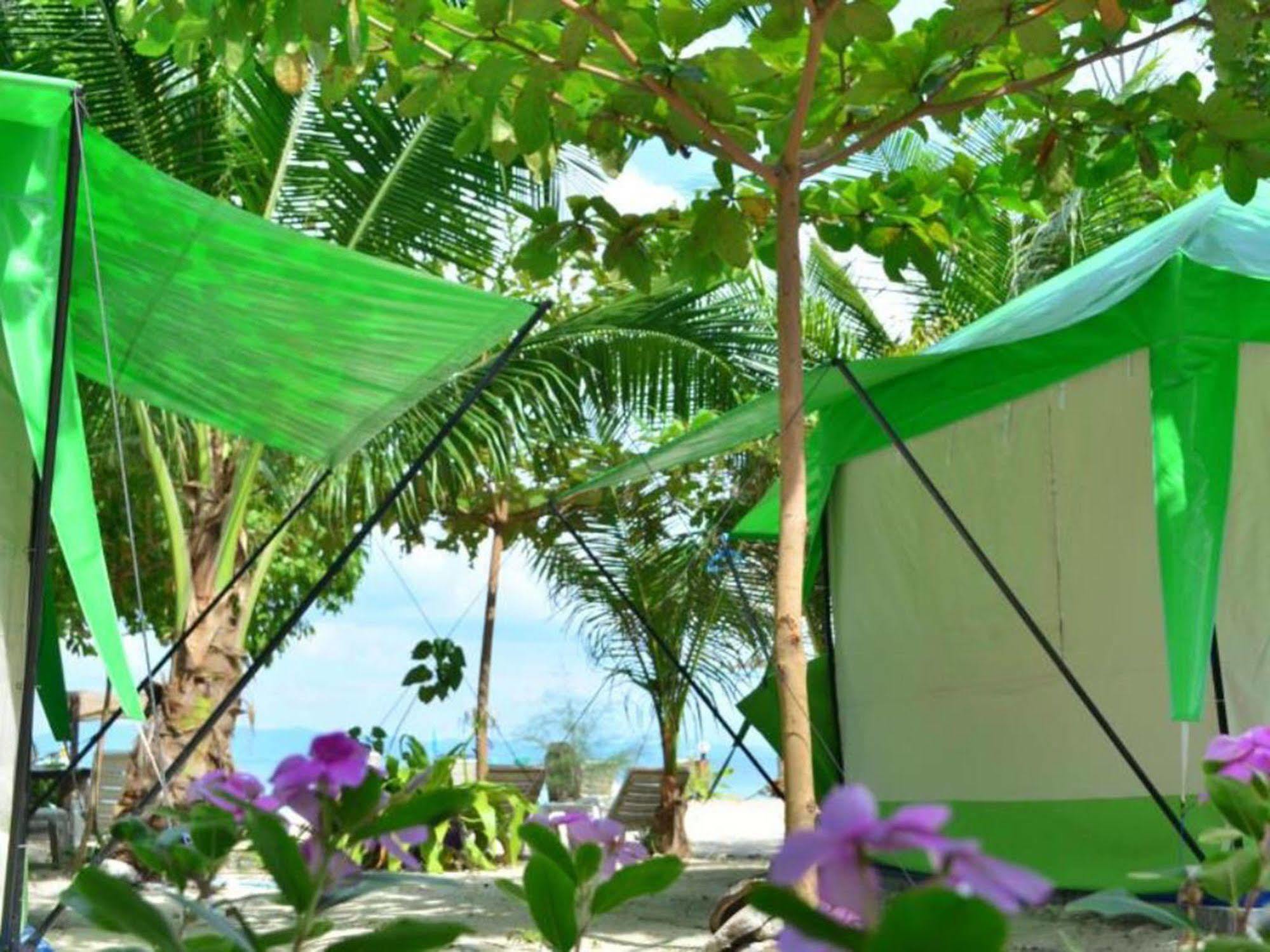 Hotel Koh Ngai Camping Exterior foto